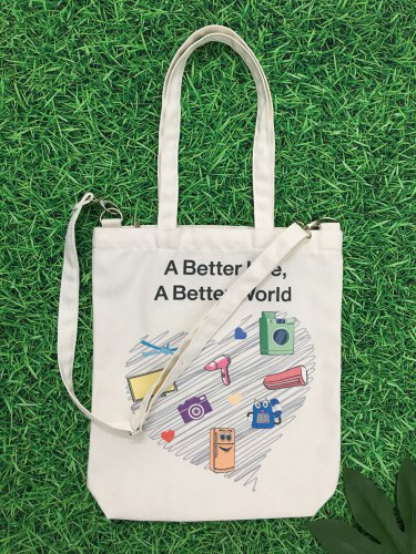 Shoulder bag