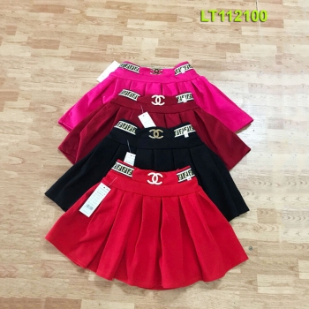 Pleated skirt