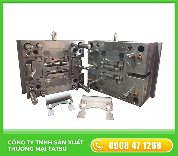Toilet seat hinge box mold