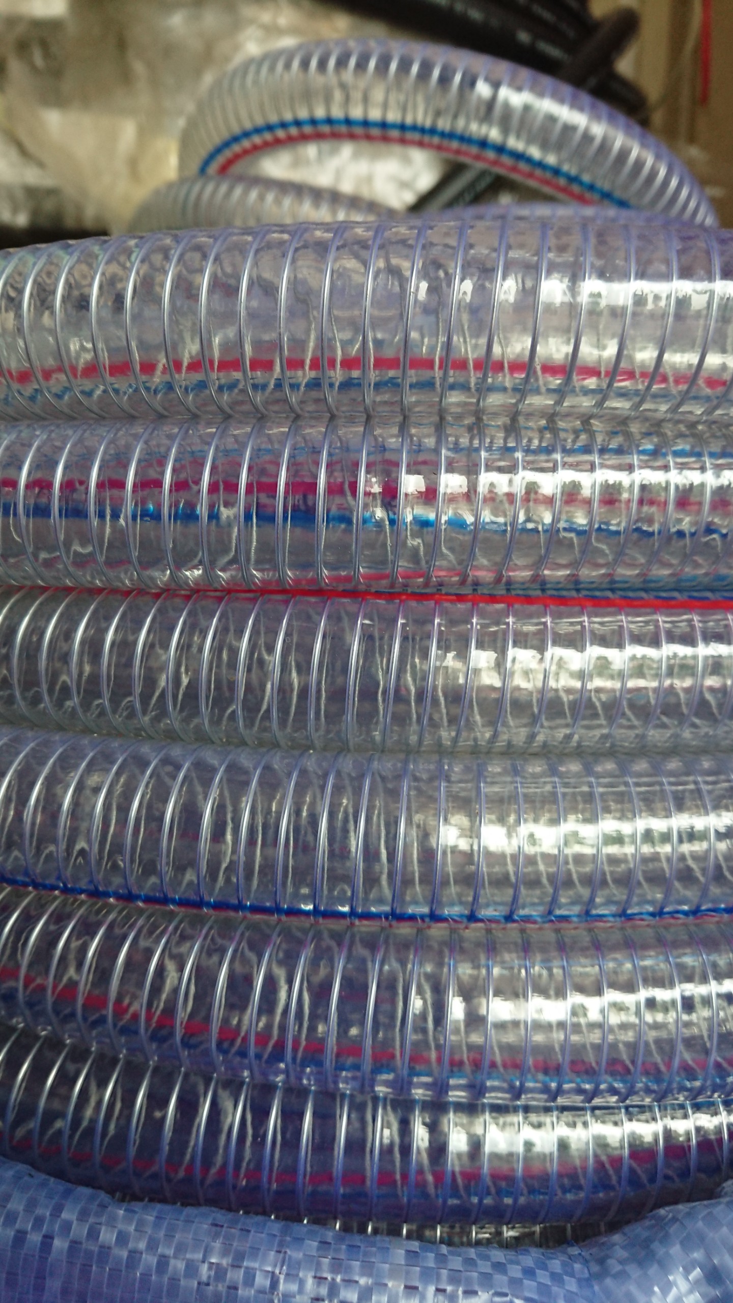 Steel core corrugated plastic hose