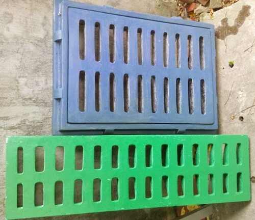 Composite manhole cover