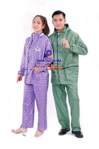 Patterned raincoat set