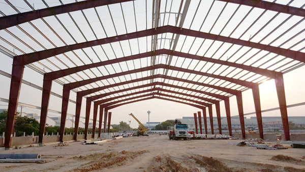 Steel structure fabrication of electronic components factory