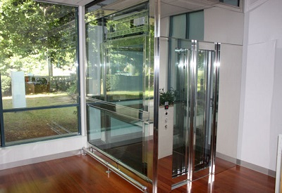 Family elevator