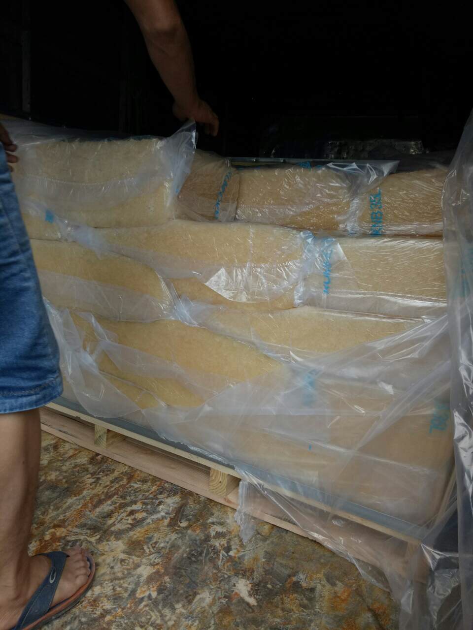 KNB 35L synthetic rubber