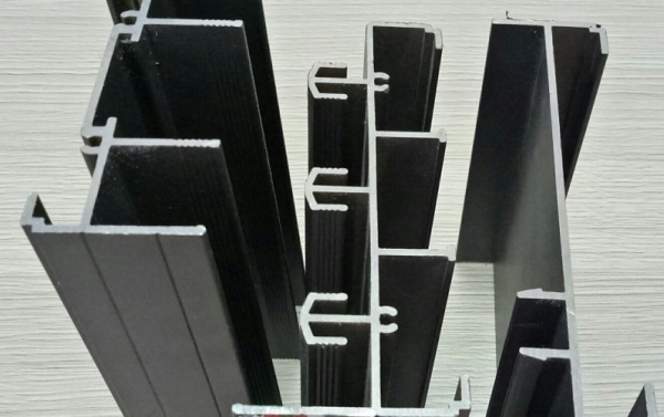 Xingfa aluminium corner profile