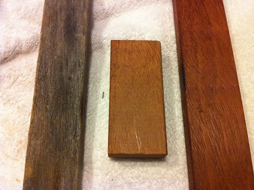 Apitong wood sample