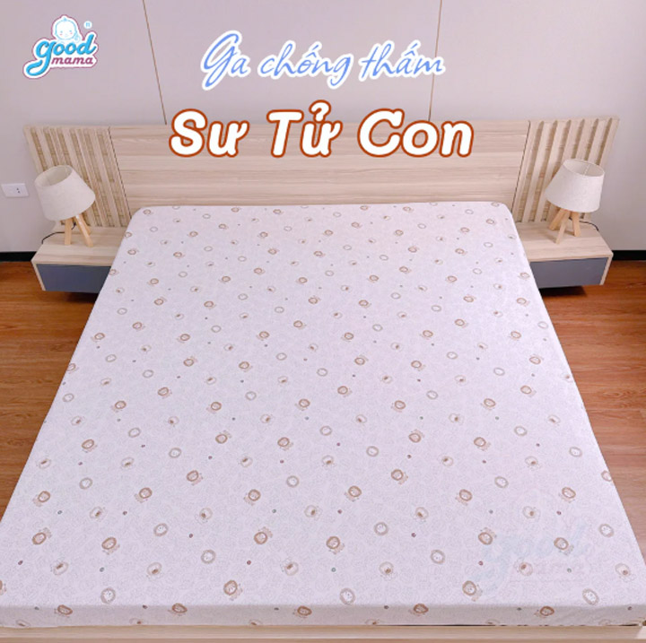 Goodmama Waterproof Fitted Sheet - Little Lion Pattern