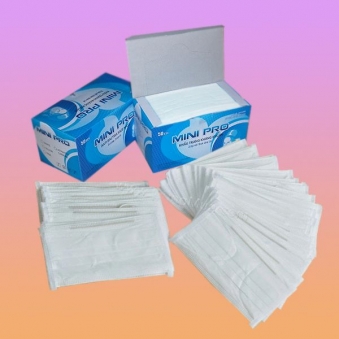 White 4-layer antibacterial mask