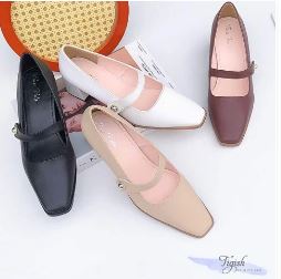 5p square-toe heels with angled heels