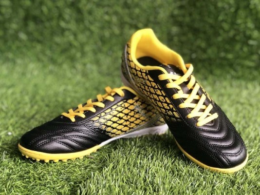 Zocker football shoes
