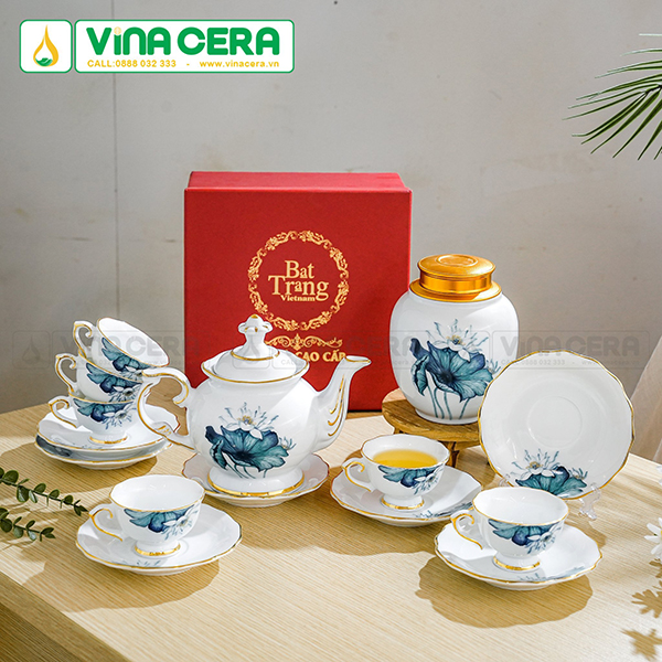Ceramic tea sets