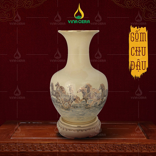 Ceramic vases