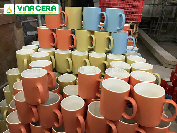 Ceramic cups