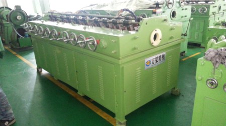Straightening machine
