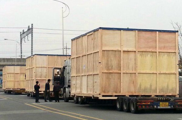 Packing plywood