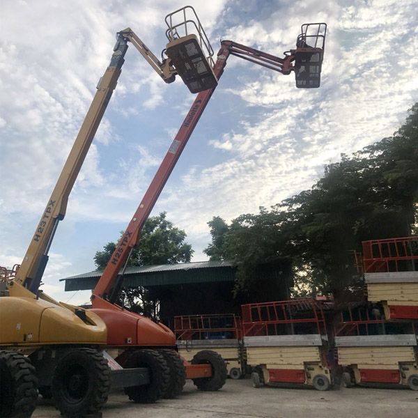 Aerial lift