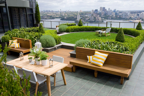 Artificial grass installation for gardens