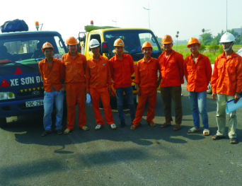 Reflective Thermoplastic Road Marking Application