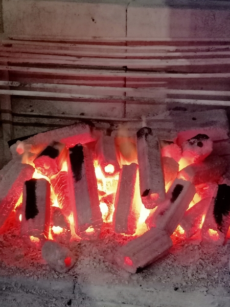 Smokeless charcoal