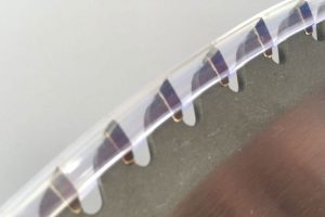 Saw blade