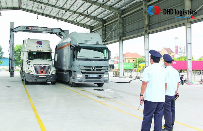 Customs service