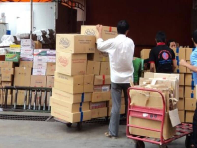 Packing and Shipping Service