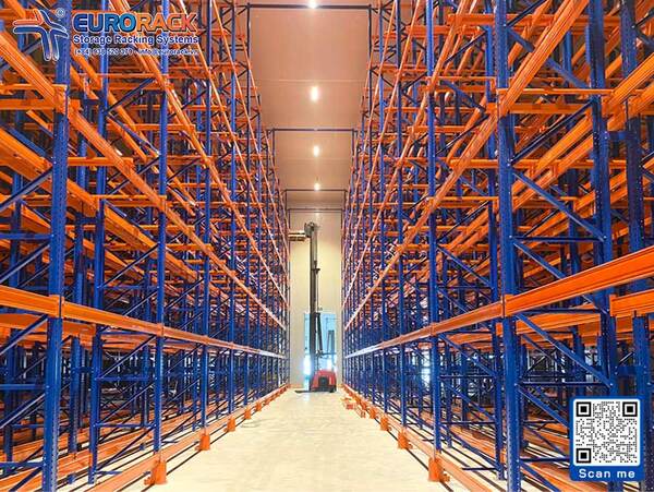 Double deep pallet rack