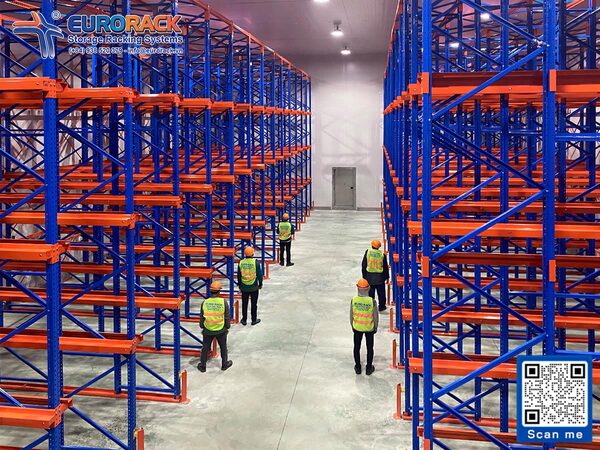 Drive-in pallet rack