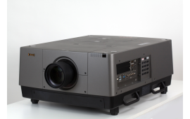 EIKI LC-XT6 Projector