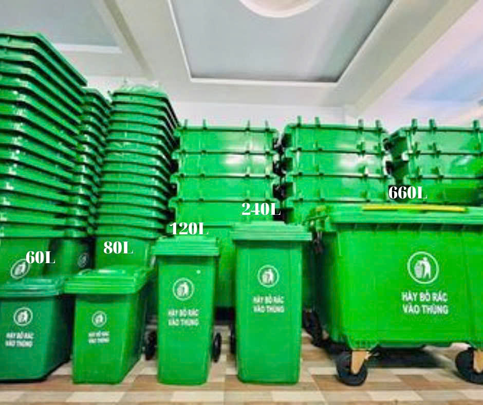 Trash bin