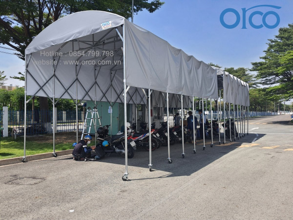 Mobile sliding canopy