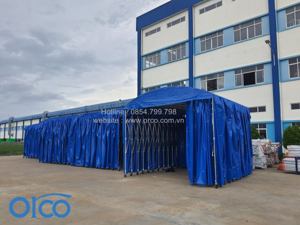 Mobile sliding canopy for goods storage