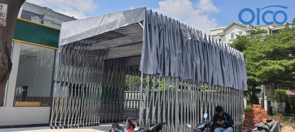 Mobile sliding canopy