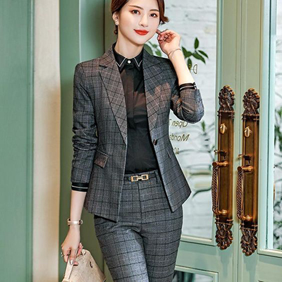 Women`s vest