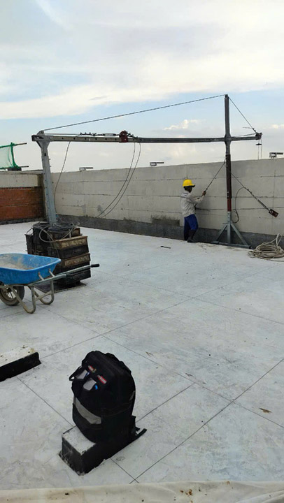 Construction gondola lift rental and installation