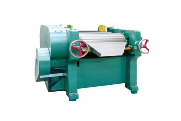 Three-roll mill for paint and printing ink