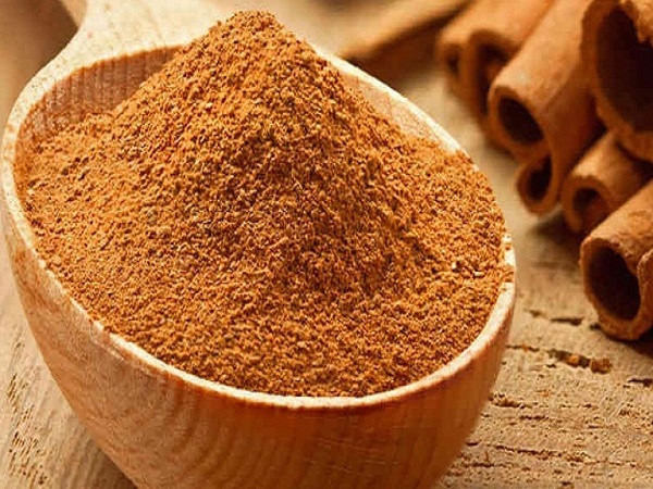Powded cassia
