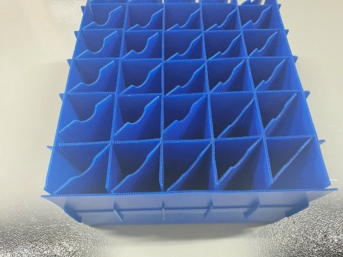 PP corrugated plastic divider