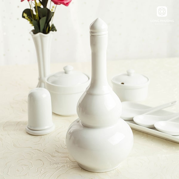 Porcelain wine bottle