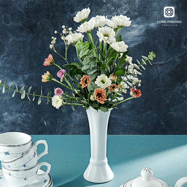 Porcelain vase