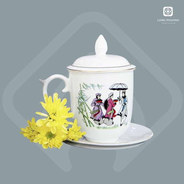 Porcelain cup