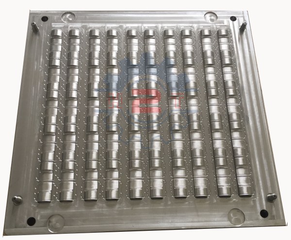 Rubber pressed mold
