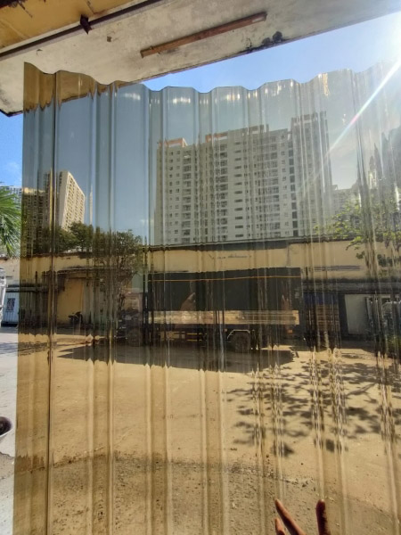 Light-transmitting metal sheet