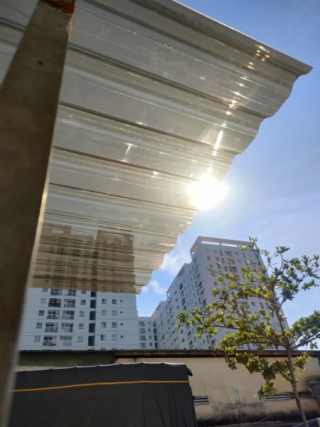 Light-transmitting metal sheet