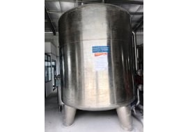 Pressure filter tank