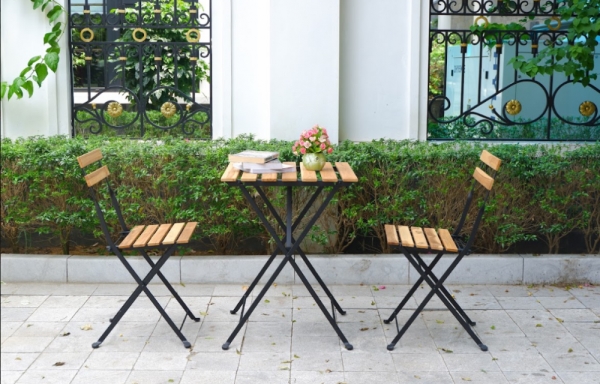 Coffee table set