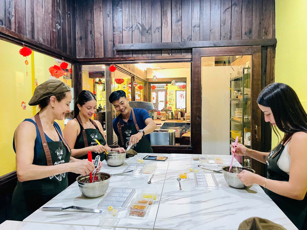 Farm tours and workshop experiences