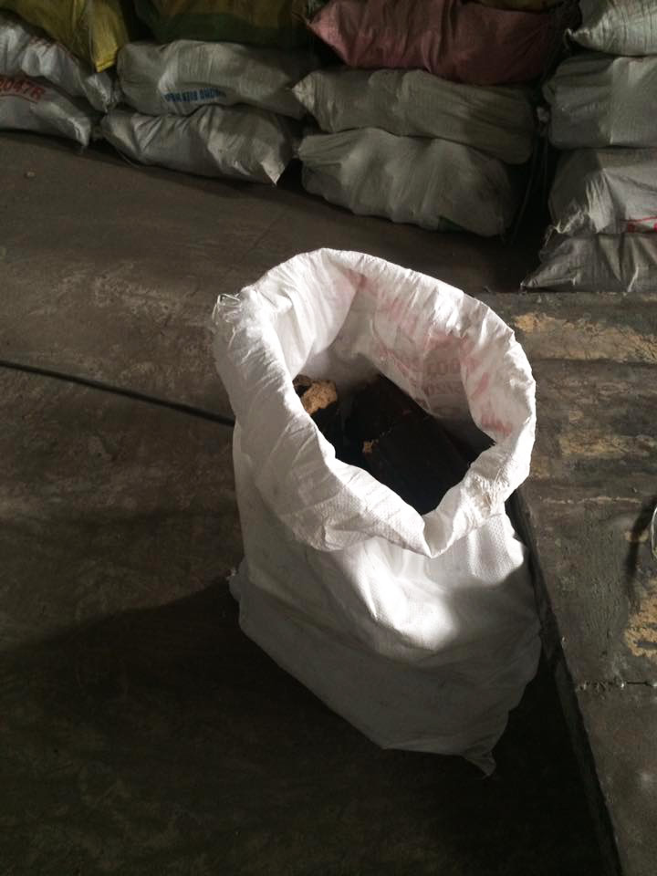 Husk Firewood