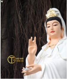 Statue